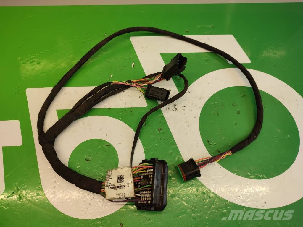 CAT 450-7571 Caterpillar 950M Plug Connector Wire Harn Sähkö ja elektroniikka