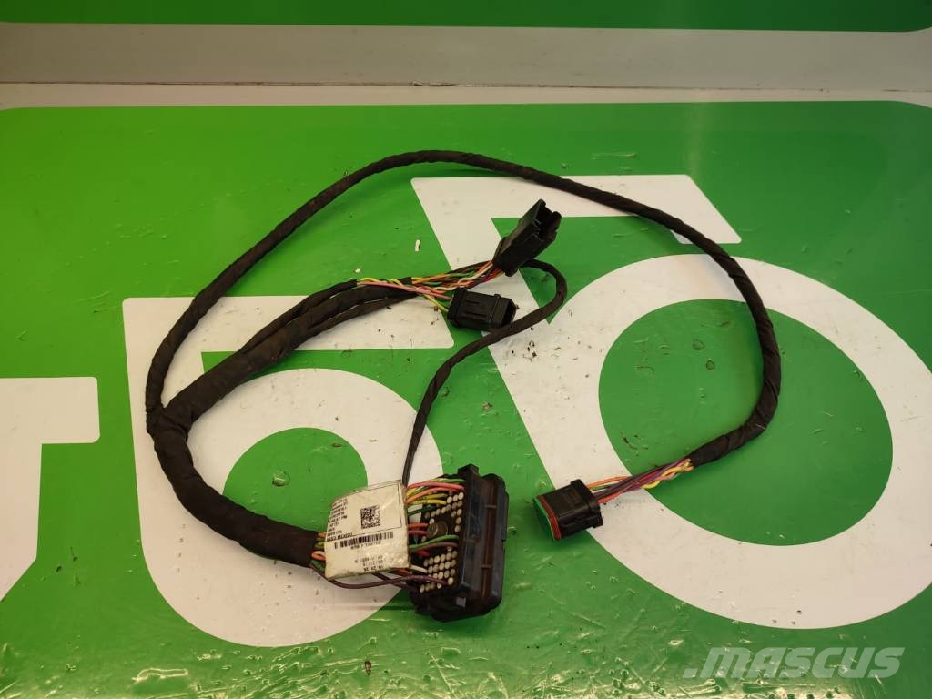 CAT 450-7571 Caterpillar 950M Plug Connector Wire Harn Sähkö ja elektroniikka