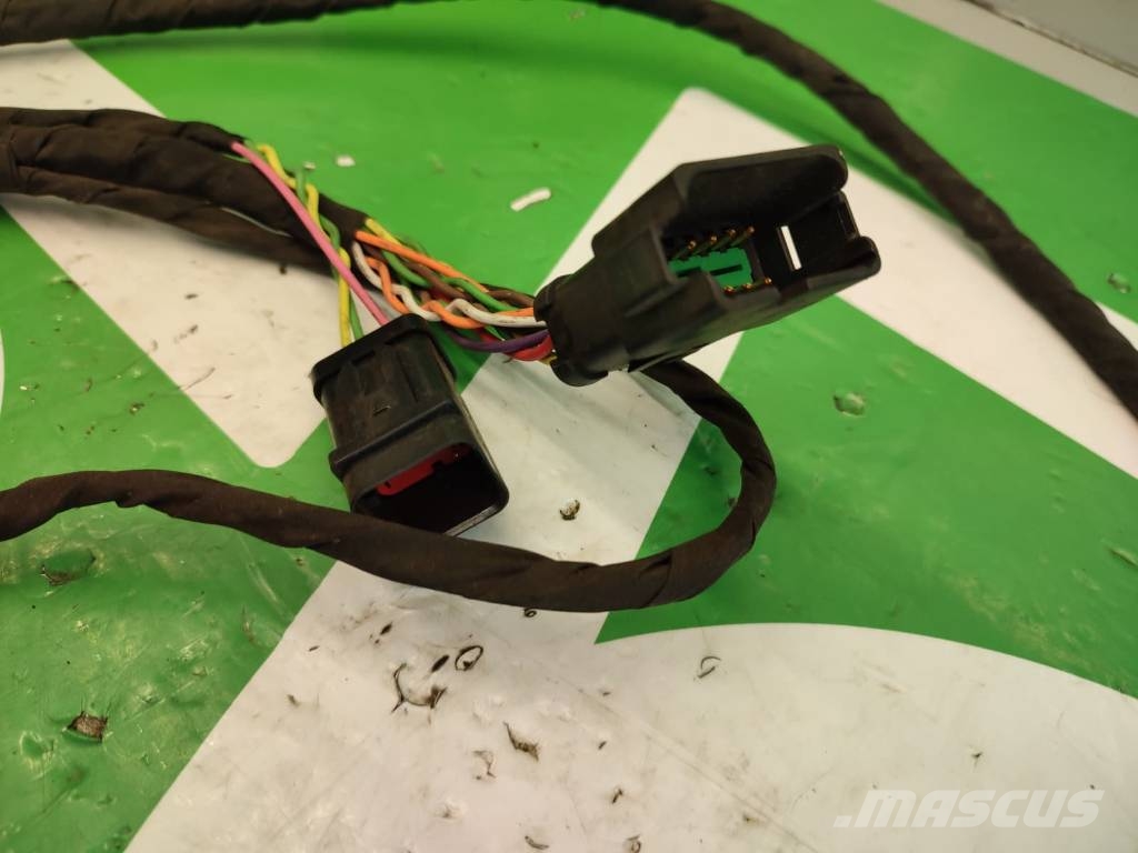 CAT 450-7571 Caterpillar 950M Plug Connector Wire Harn Sähkö ja elektroniikka