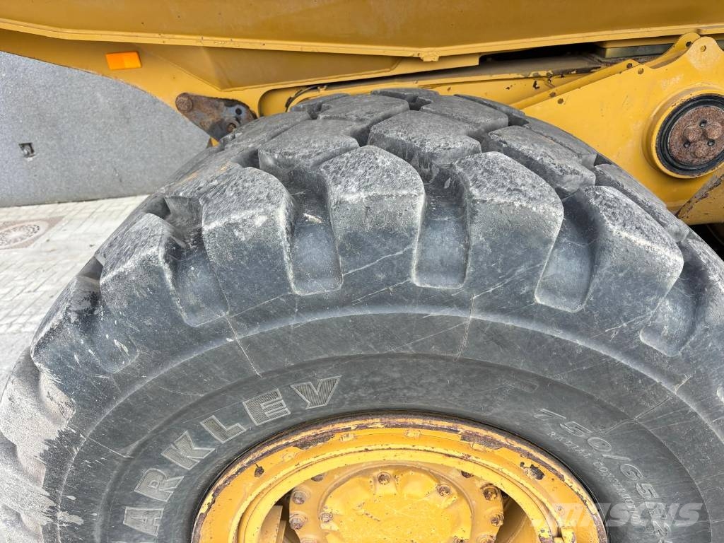 CAT 730 C (CE) 연결식 홀러