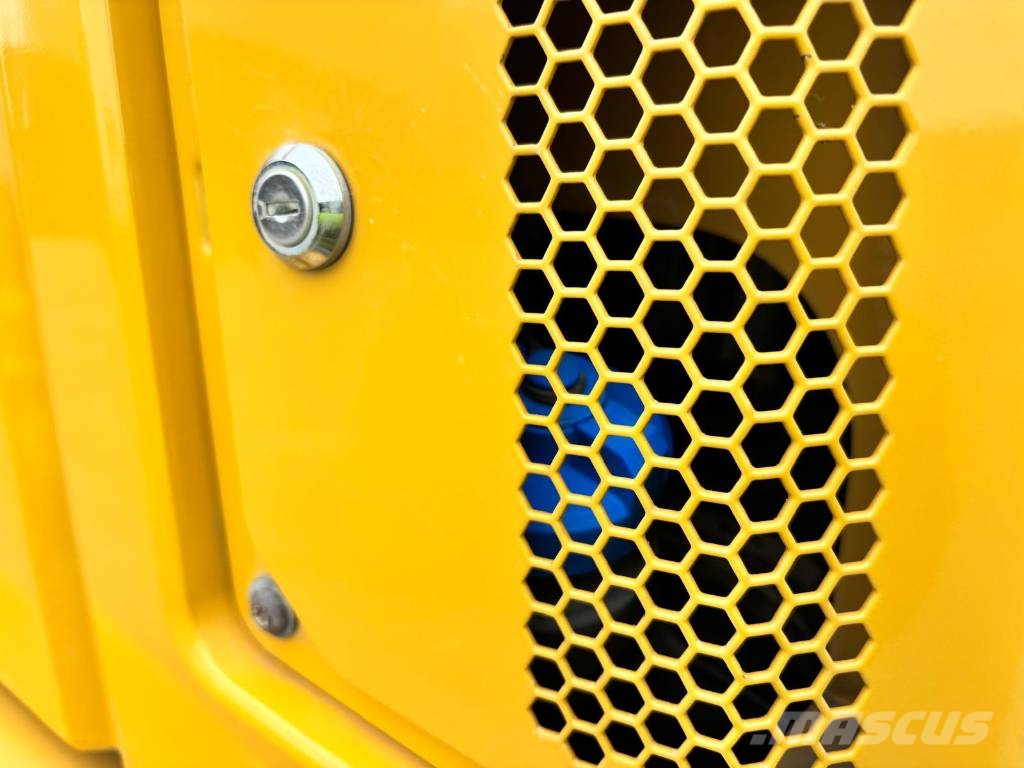 CAT 730 C (CE) 연결식 홀러