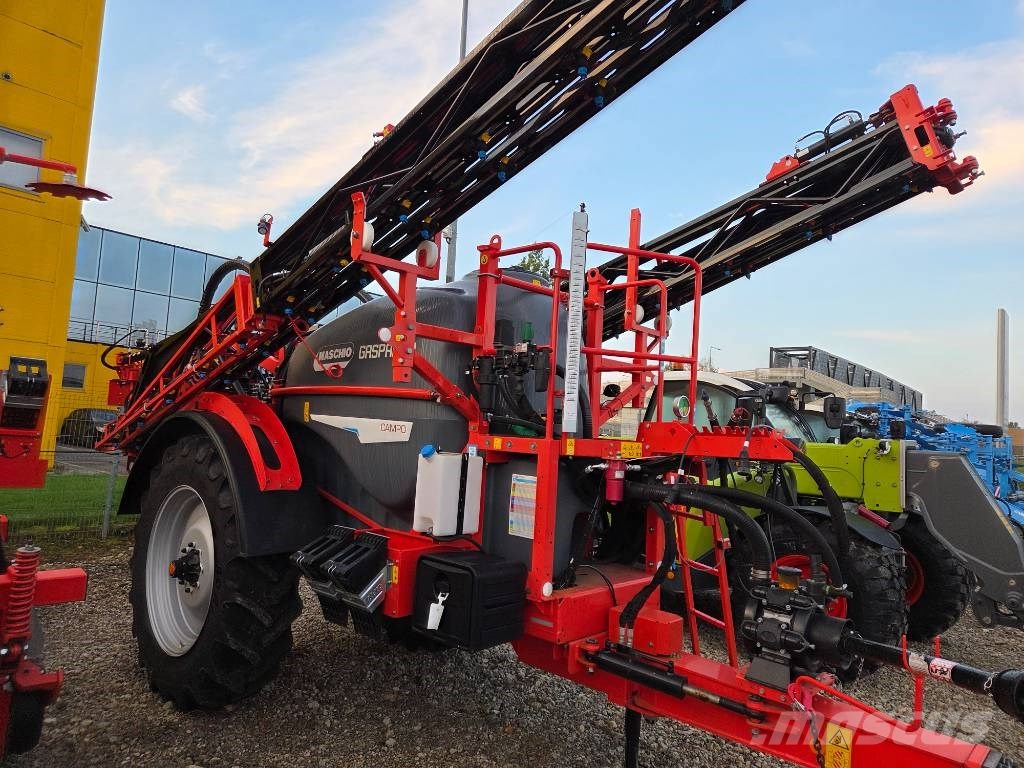 Maschio Campo P32 Vlečne škropilnice