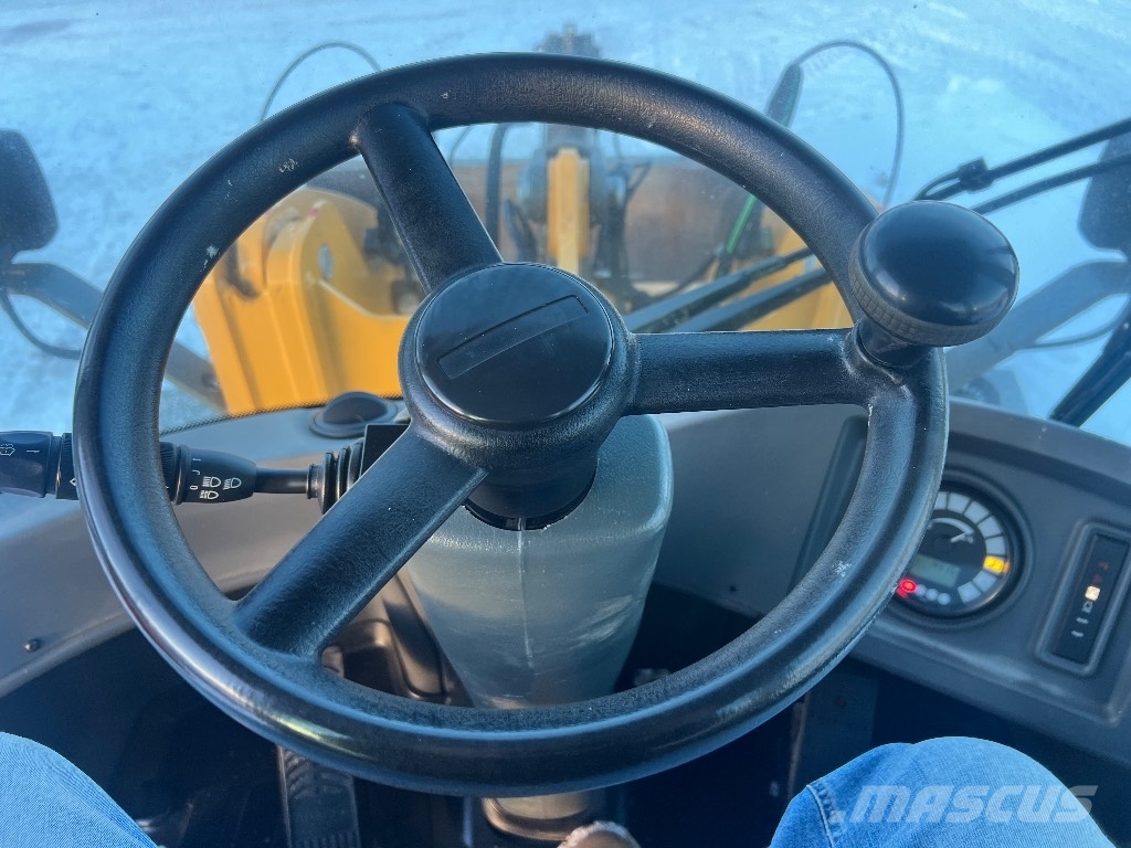 Liebherr 507 Pyöräkuormaajat