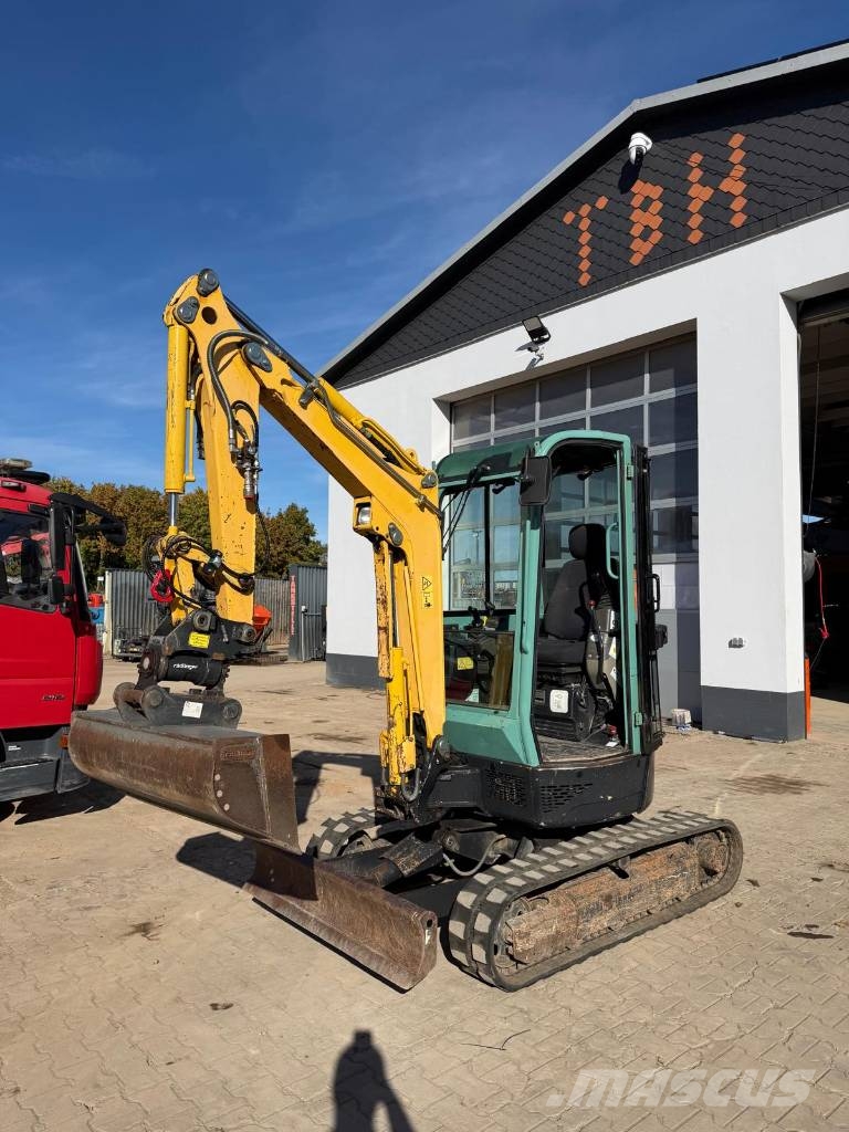 Yanmar Vio 25-4 inkl. Powertilt Mini bagri <7t