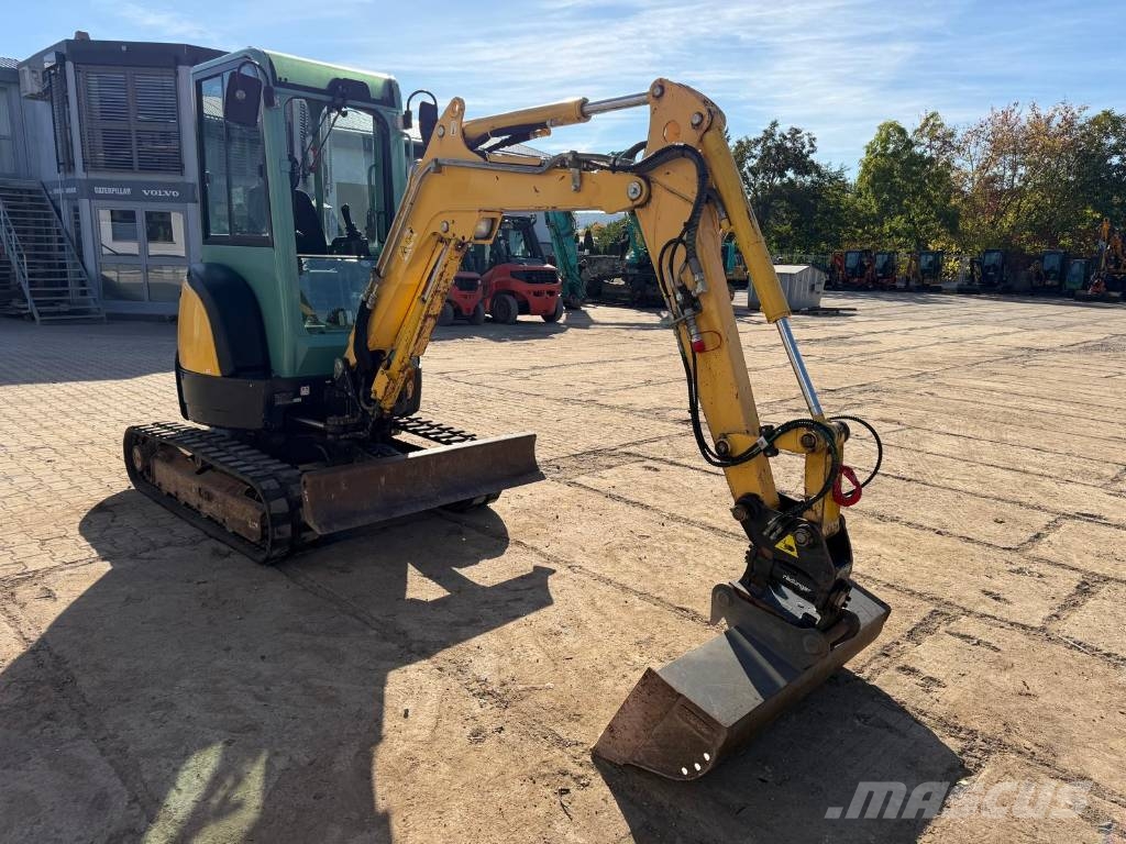 Yanmar Vio 25-4 inkl. Powertilt Mini bagri <7t