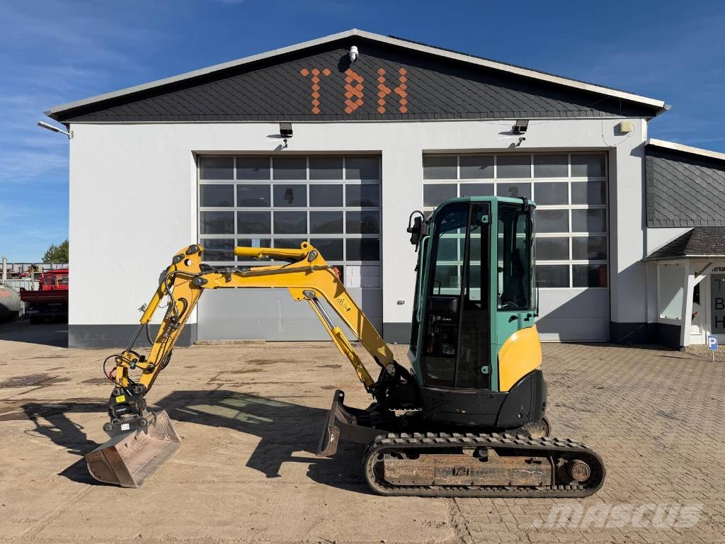 Yanmar Vio 25-4 inkl. Powertilt Mini bagri <7t