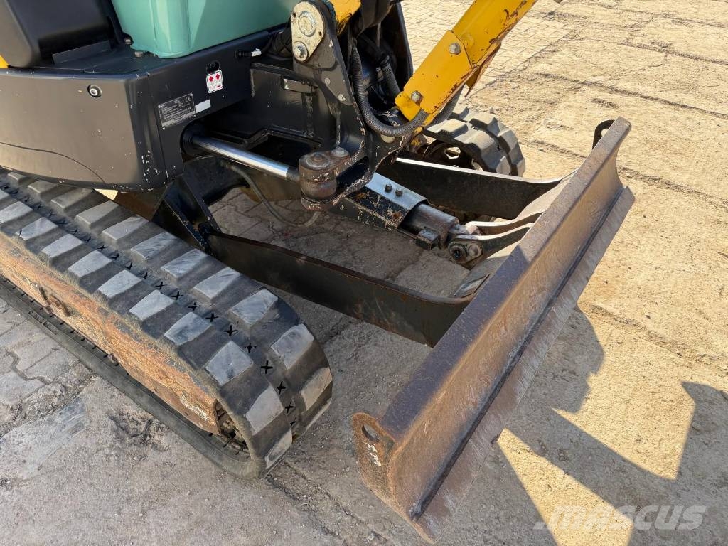 Yanmar Vio 25-4 inkl. Powertilt Mini bagri <7t