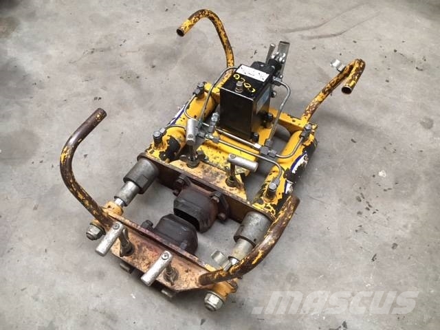  Modular weld shear Geismar ESN3 Rail Schienen Wartung