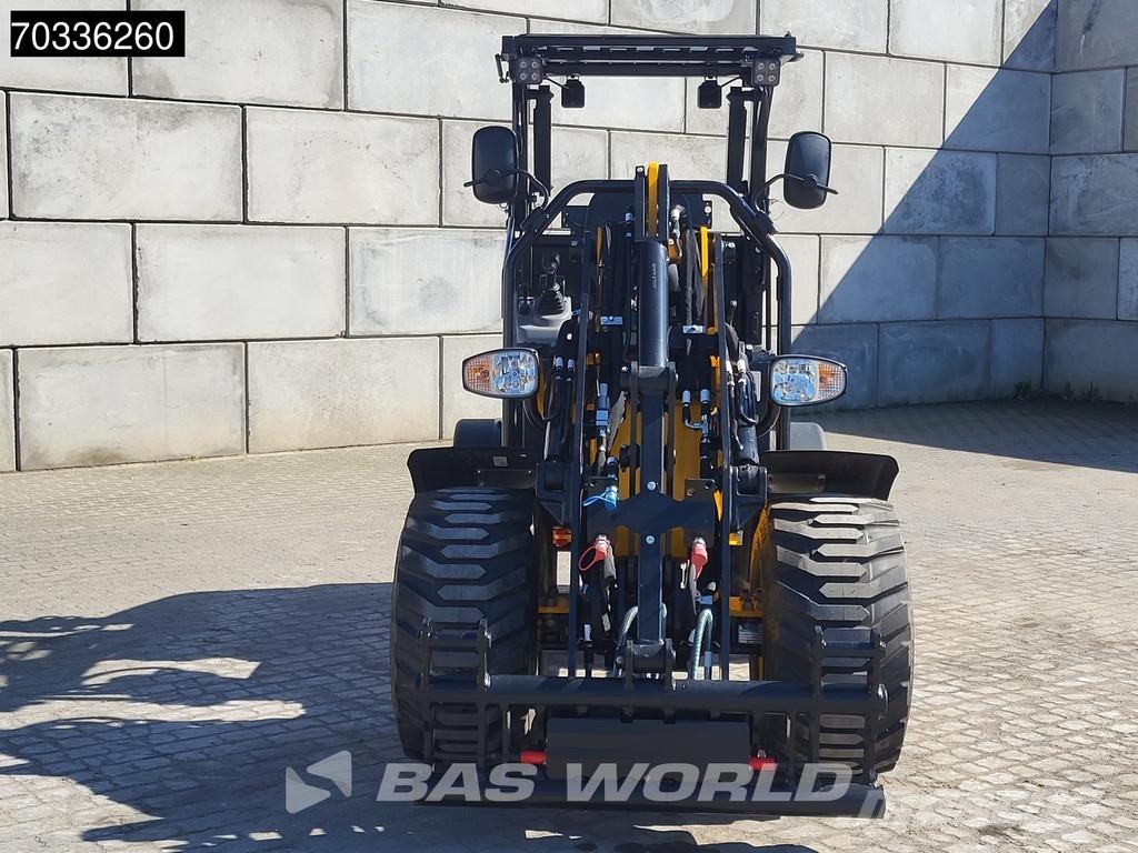 JCB 403 SP FACTORY WARRANTY – EUROSTEEL - KUBOTA لوادر بعجل