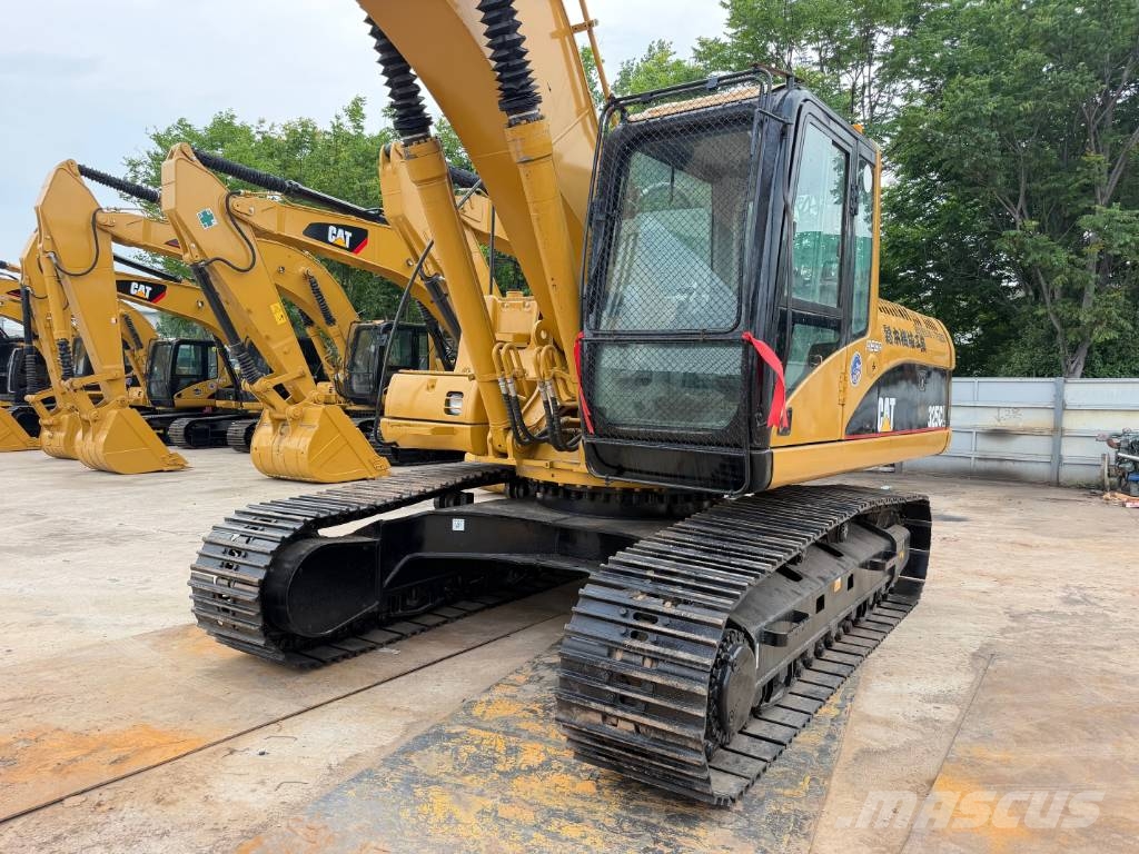 CAT 325 Crawler excavators