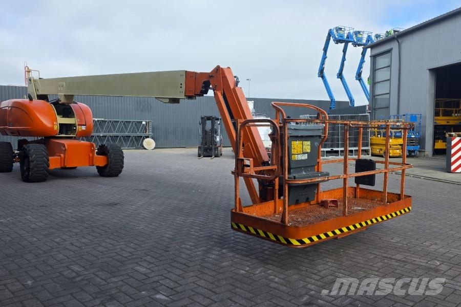 JLG 860SJ Diesel, 4x4 Drive, 28.2m Working Height, 22. لوادر انزلاقية التوجيه