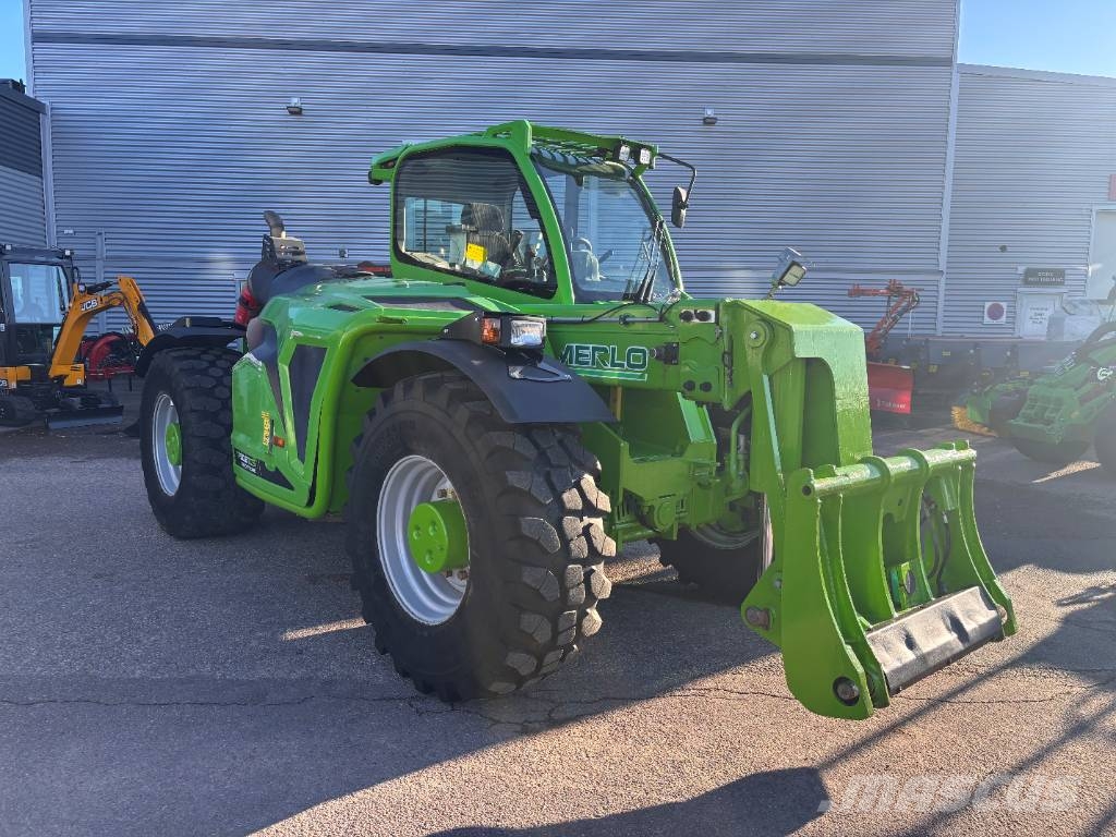 Merlo TF 50.8 T CS-170-CVTRONIC Телескопічний навантажувач