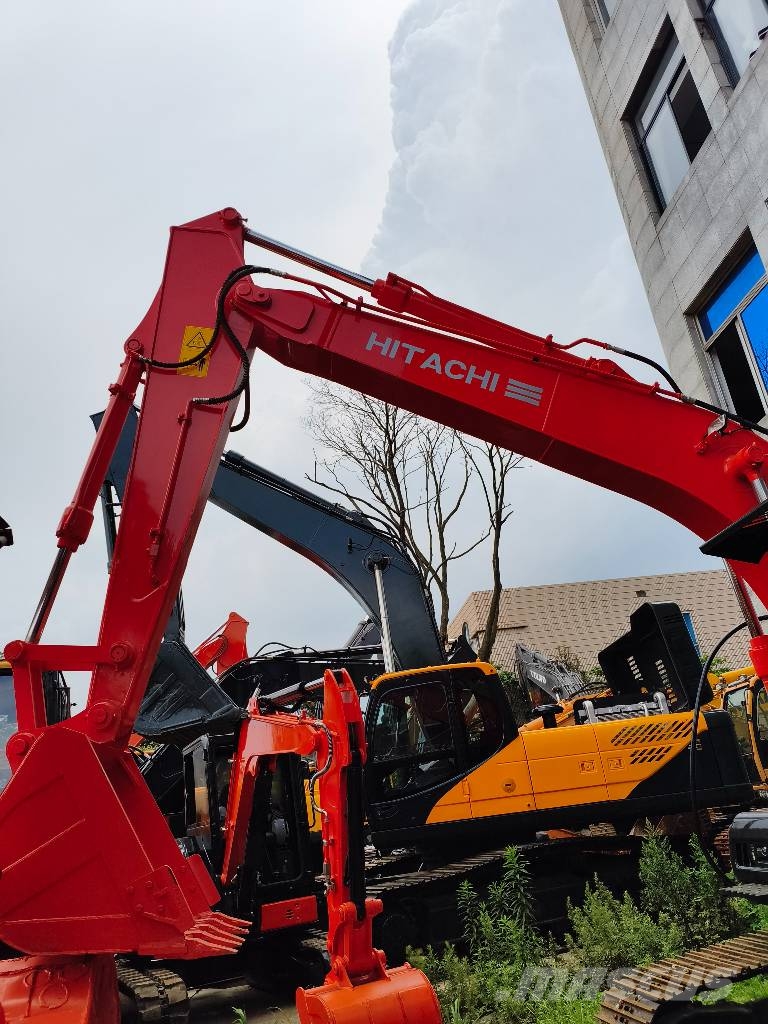 Hitachi ZX 120 履带挖掘机