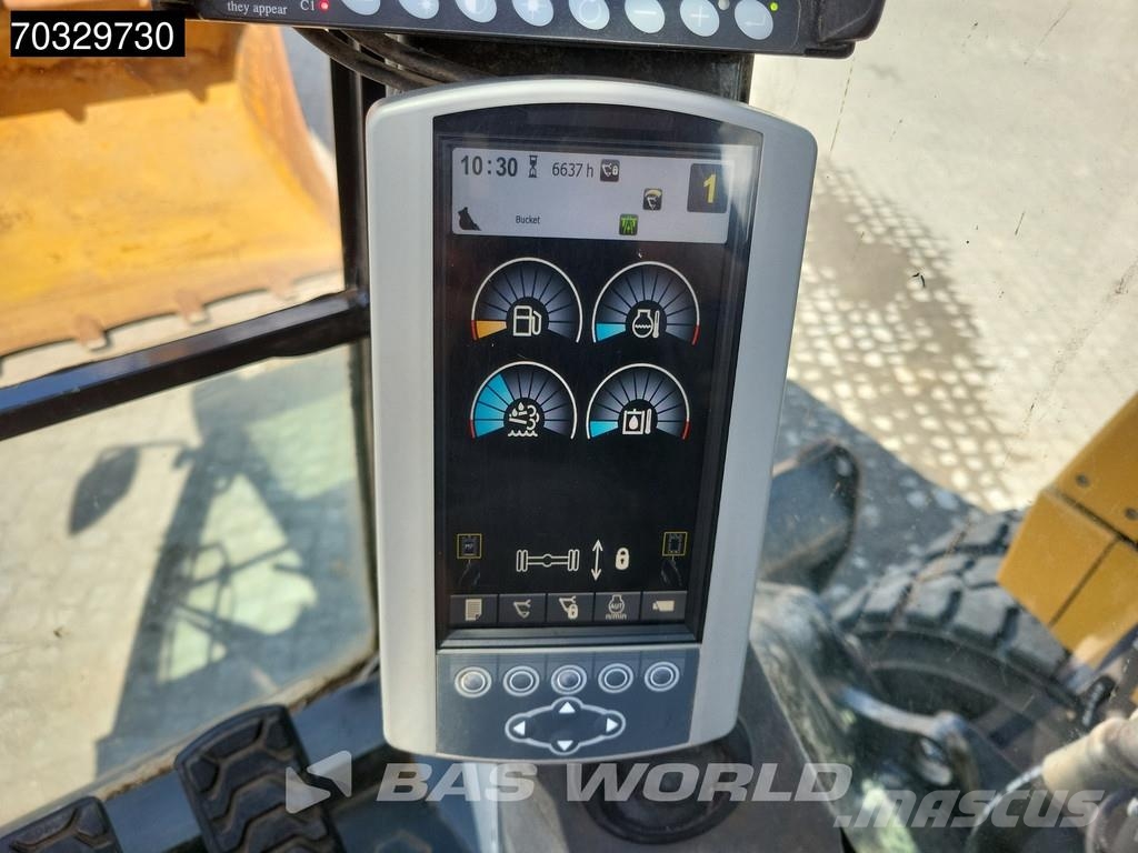 CAT M320 F Escavatori gommati