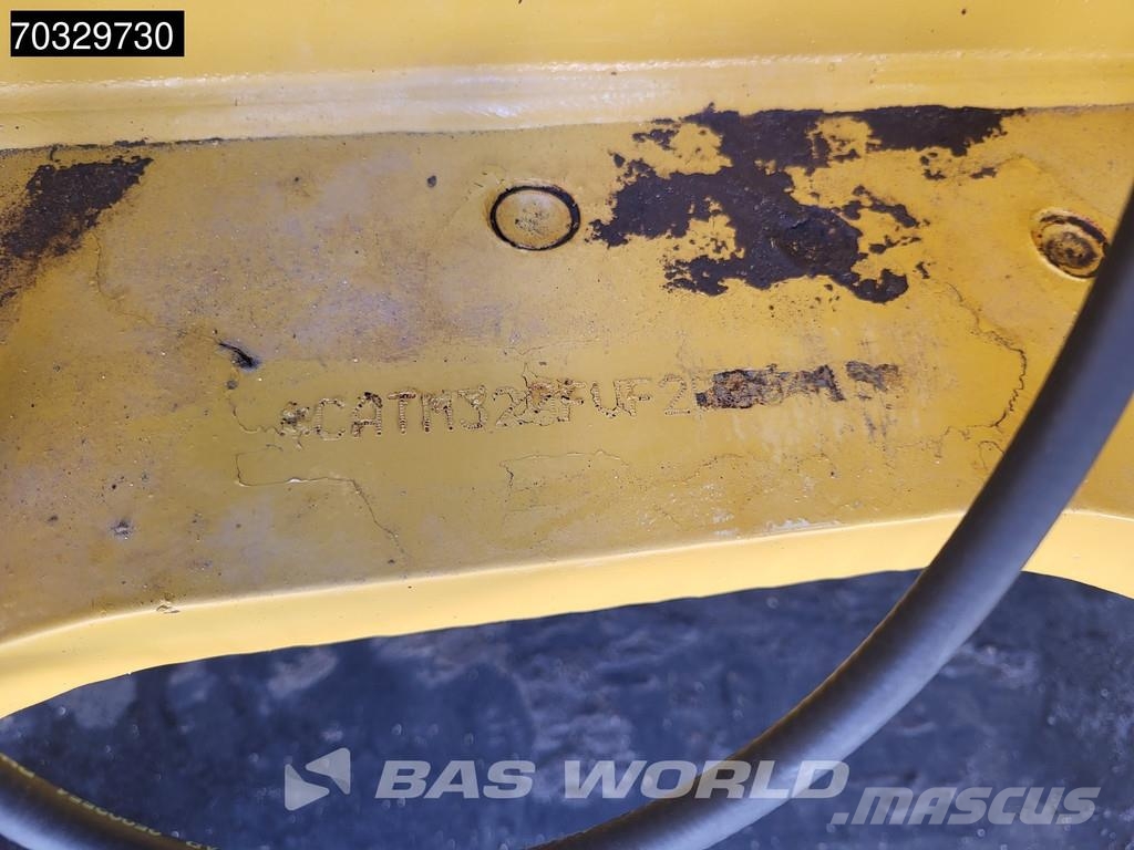 CAT M320 F Escavatori gommati