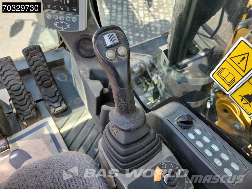 CAT M320 F Escavatori gommati
