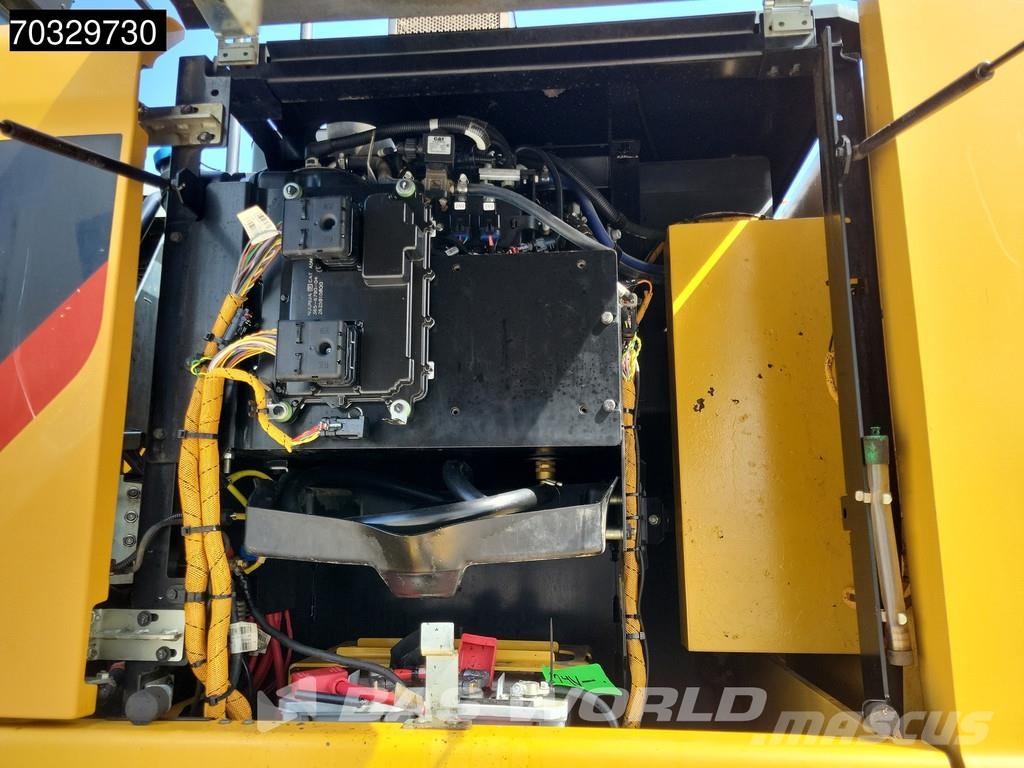 CAT M320 F Escavatori gommati