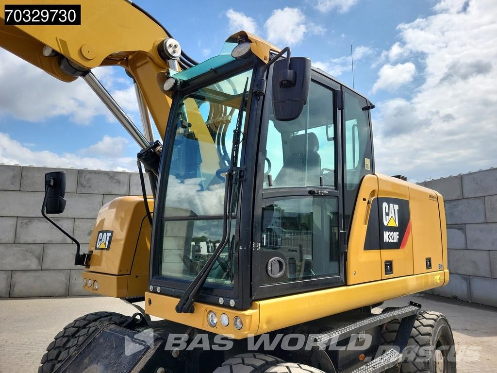 CAT M320 F Escavatori gommati