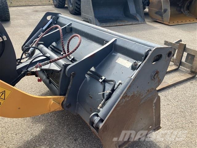 Liebherr L 506 Compact Wheel loaders