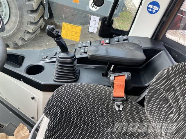 Liebherr L 506 Compact Wheel loaders