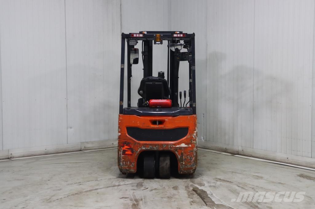 Doosan B20T-7 전동 지게차