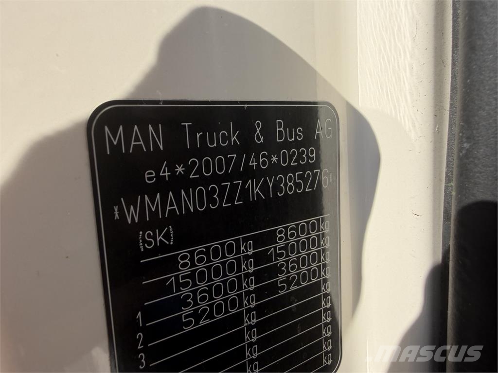 MAN TGL VIN 276 644 Camión con caja abierta