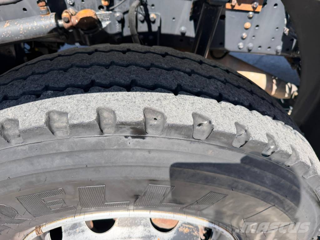 Iveco Trakker 450 Betonmixers en pompen