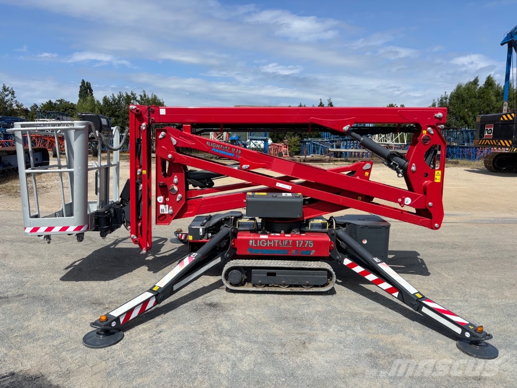 Hinowa Lightlift 17.75 Karos emelők
