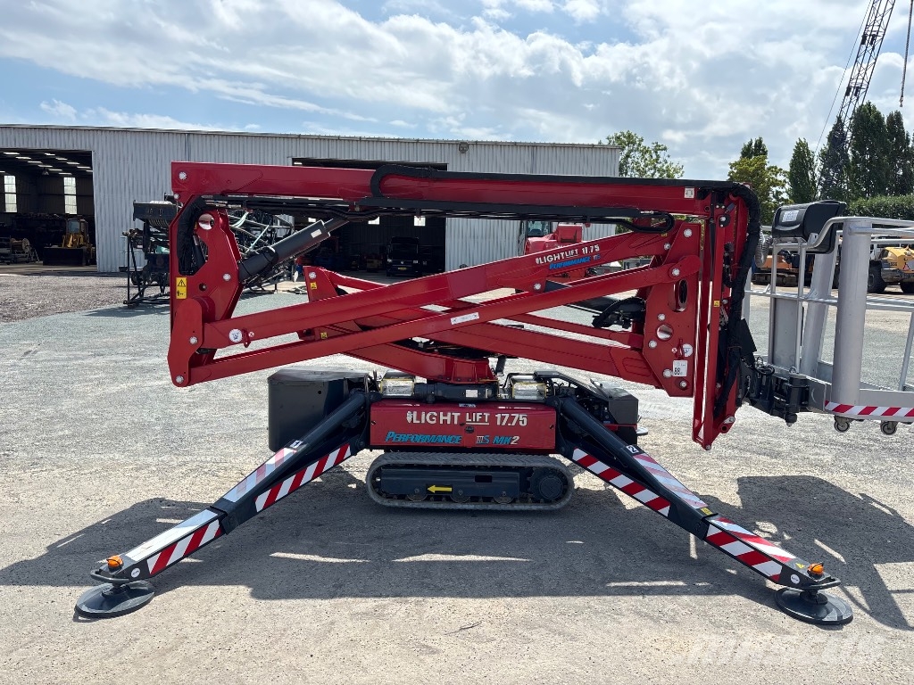 Hinowa Lightlift 17.75 Karos emelők