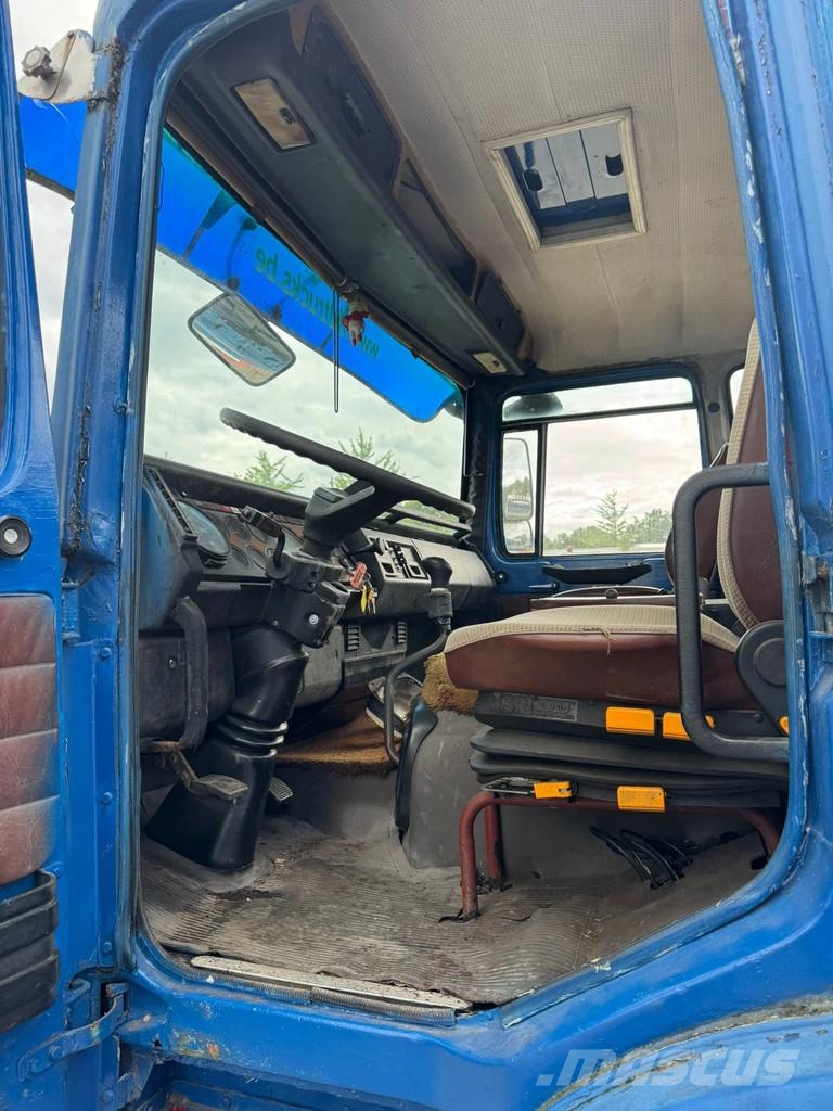 MAN F8 **19.280-4x4-GERMAN TRUCK** شاحنات مسطحة/مفصلية الجوانب