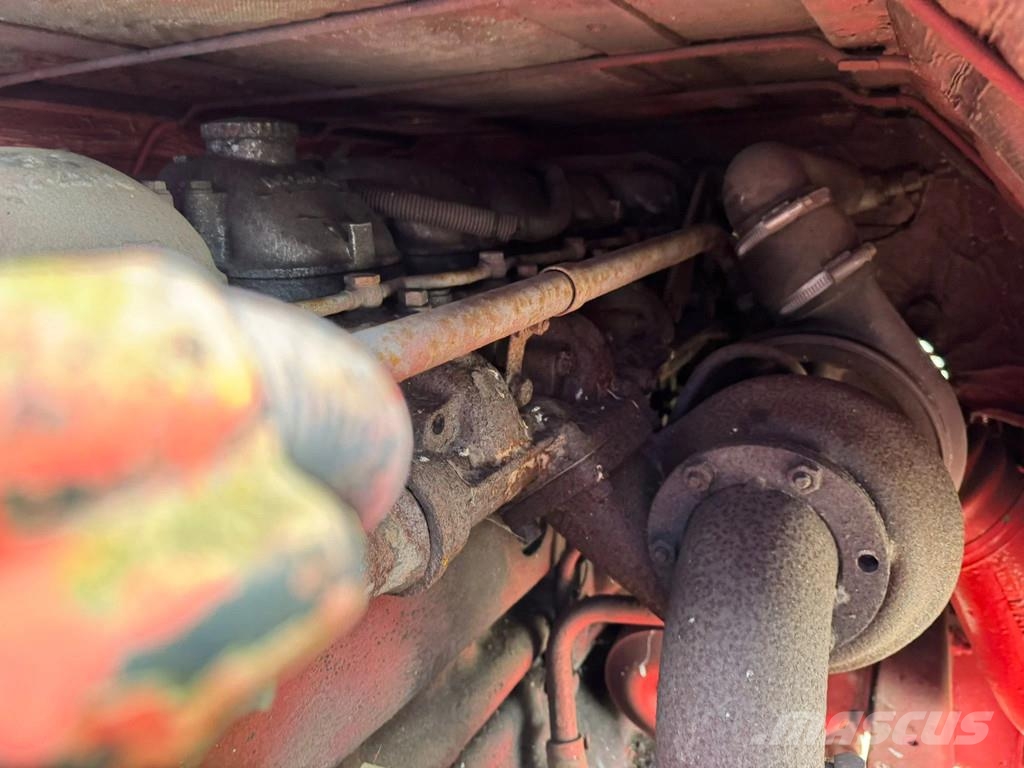 MAN F8 **19.280-4x4-GERMAN TRUCK** شاحنات مسطحة/مفصلية الجوانب