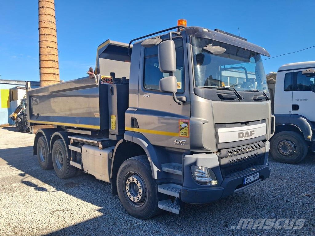 DAF CF 440 FAT Camiones bañeras basculantes o volquetes