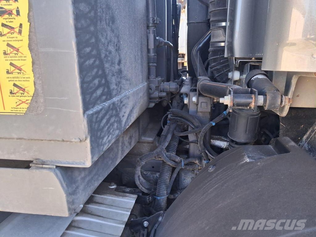 DAF CF 440 FAT Camiones bañeras basculantes o volquetes