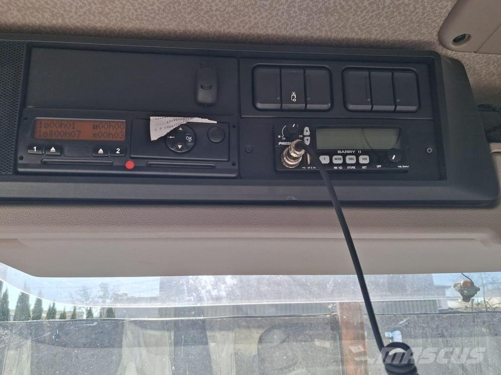DAF CF 440 FAT Camiones bañeras basculantes o volquetes
