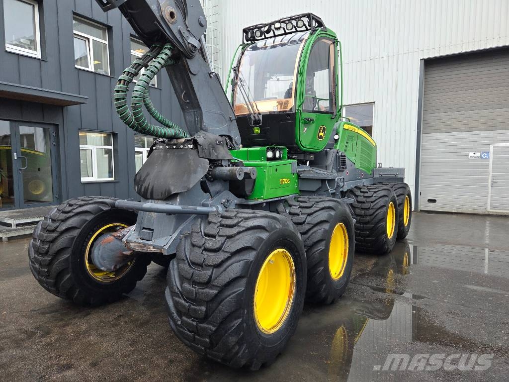 John Deere 1170 G Harvesterid