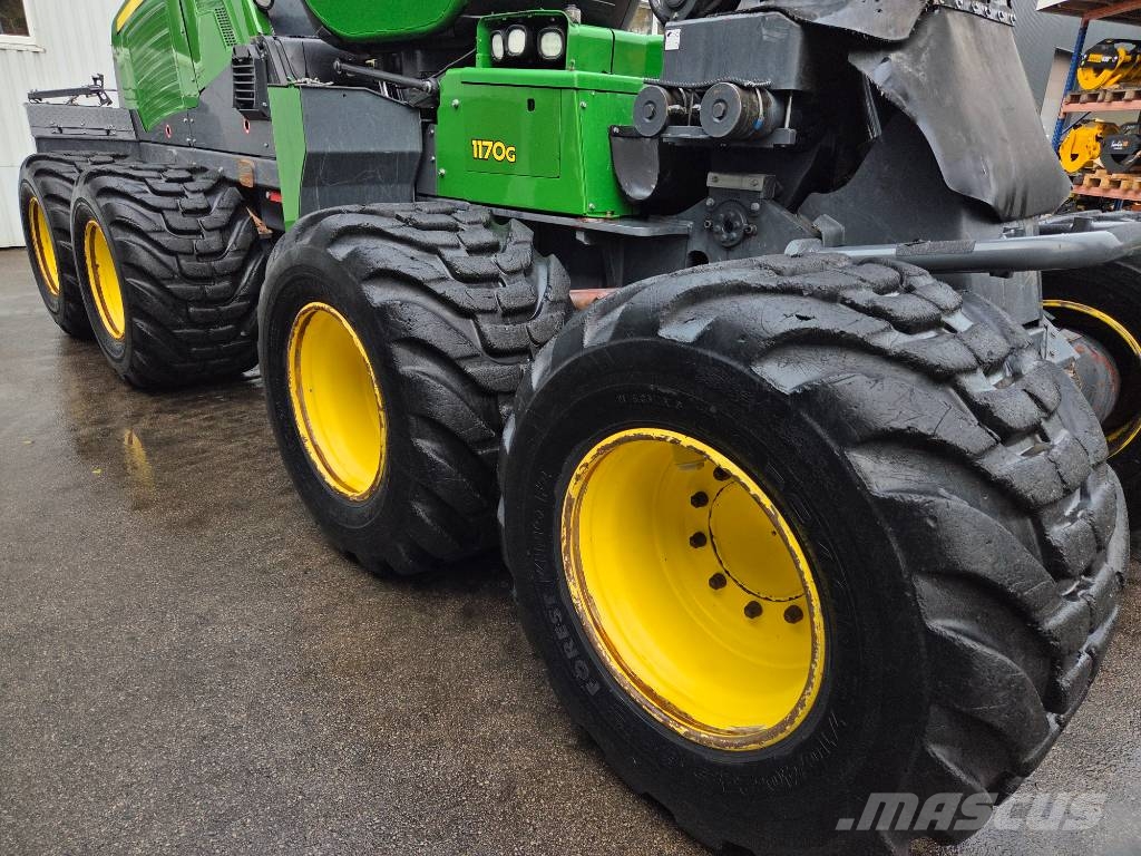 John Deere 1170 G Harvesterid
