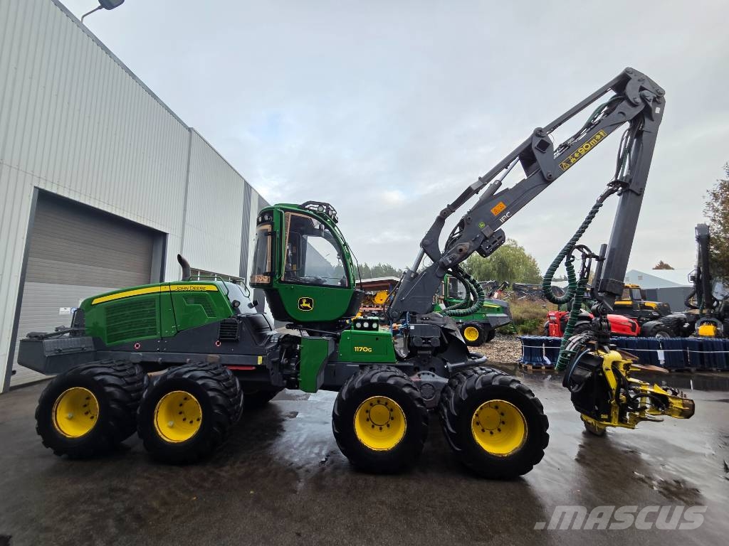 John Deere 1170 G Harvesterid