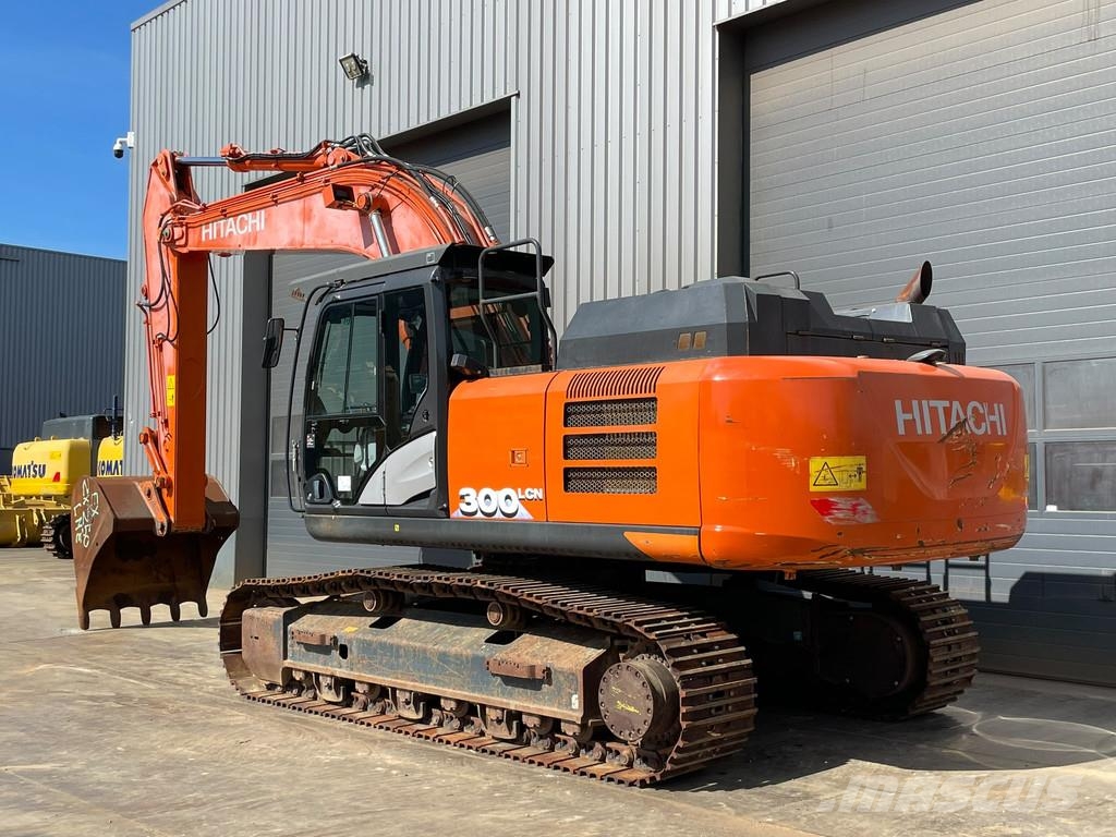 Hitachi ZX300LCN-6 Bageri guseničari
