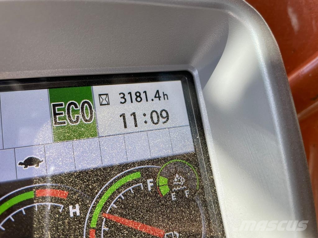 Hitachi ZX300LCN-6 Bageri guseničari