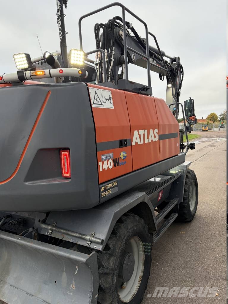 Atlas 140 W حفارات بعجل