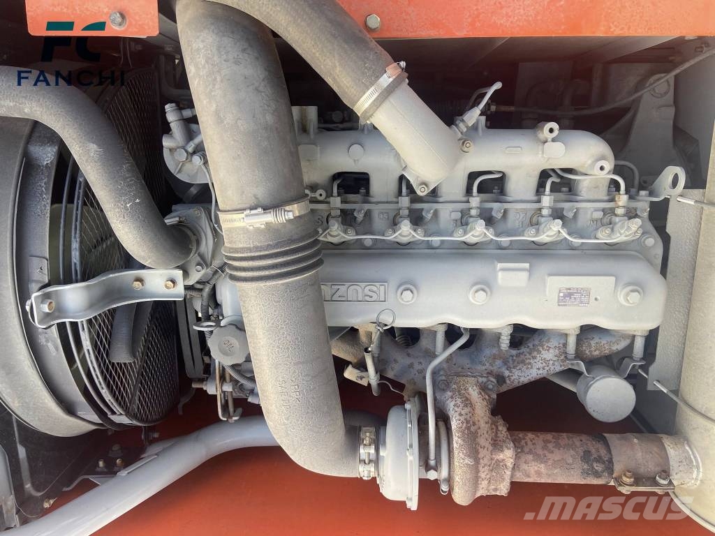 Hitachi ZX 240 Εκσκαφείς με ερπύστριες