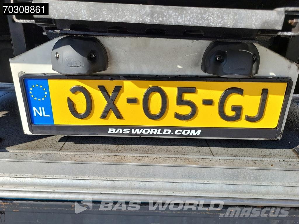 Schmitz Cargobull NKS*SCB*S3B Tail lift نصف مقطورات بدرجة حرارة قابلة للضبط