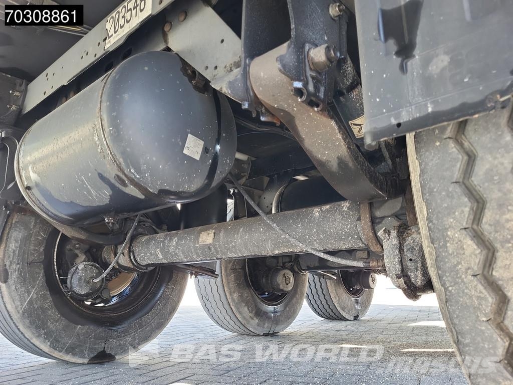 Schmitz Cargobull NKS*SCB*S3B Tail lift نصف مقطورات بدرجة حرارة قابلة للضبط