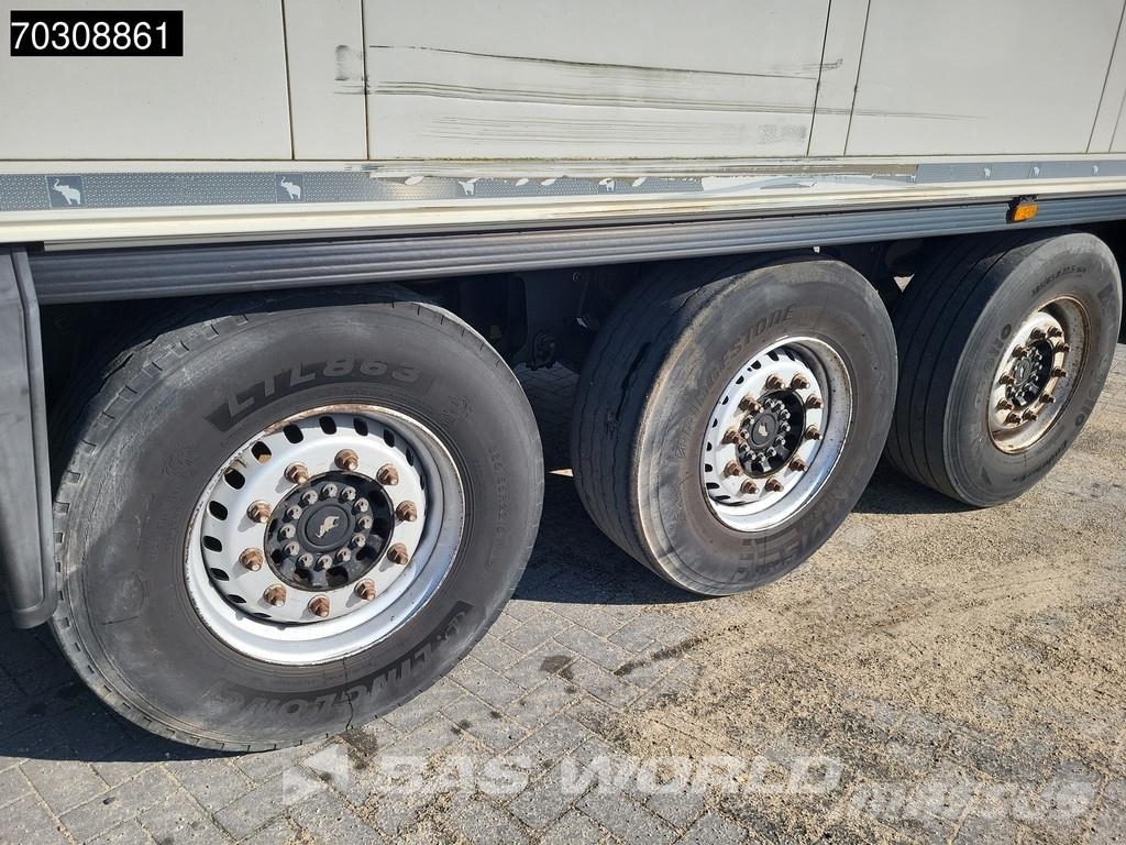 Schmitz Cargobull NKS*SCB*S3B Tail lift نصف مقطورات بدرجة حرارة قابلة للضبط