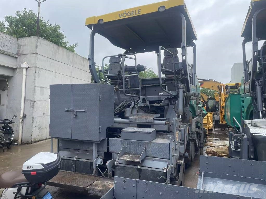 Vögele Super 2100-3L Handling and placing equipment