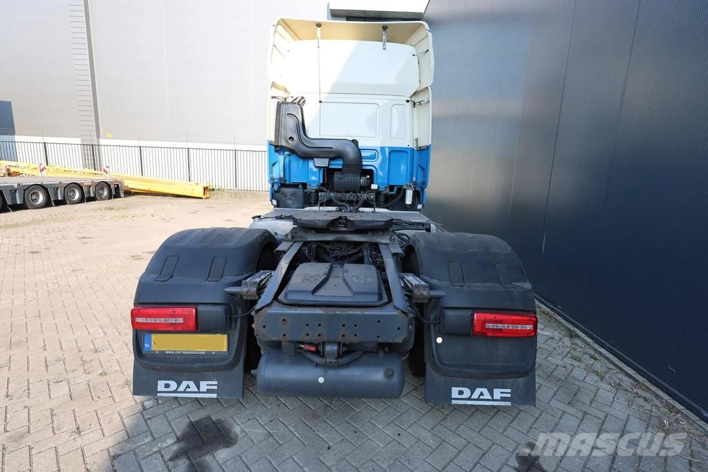 DAF CF 400 6x2 SpaceCab Sadulveokid