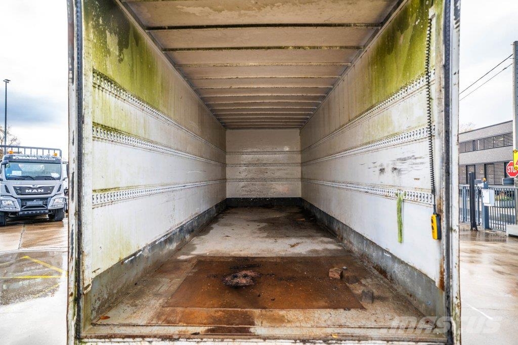 Renault MIDLUM 220 (16T)+ DHOLLANDIA 2T. Box trucks