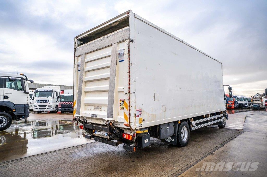 Renault MIDLUM 220 (16T)+ DHOLLANDIA 2T. Box trucks