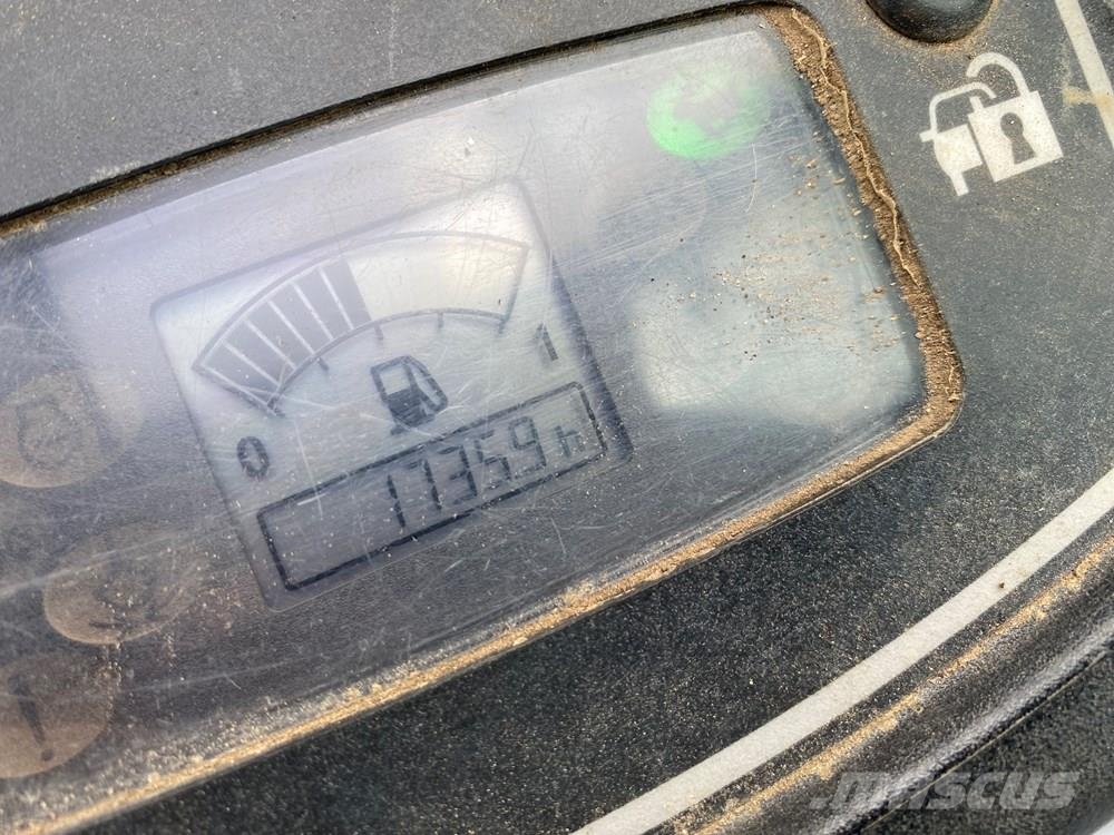 JCB 8026 CTS Mini bagri <7t