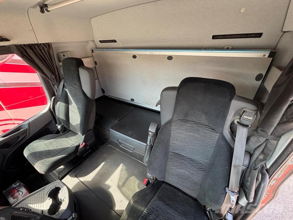 Mercedes-Benz AROCS 3251 TRIDEM 8x4*4 EURO6 + JOAB 1470mm Camiones polibrazo